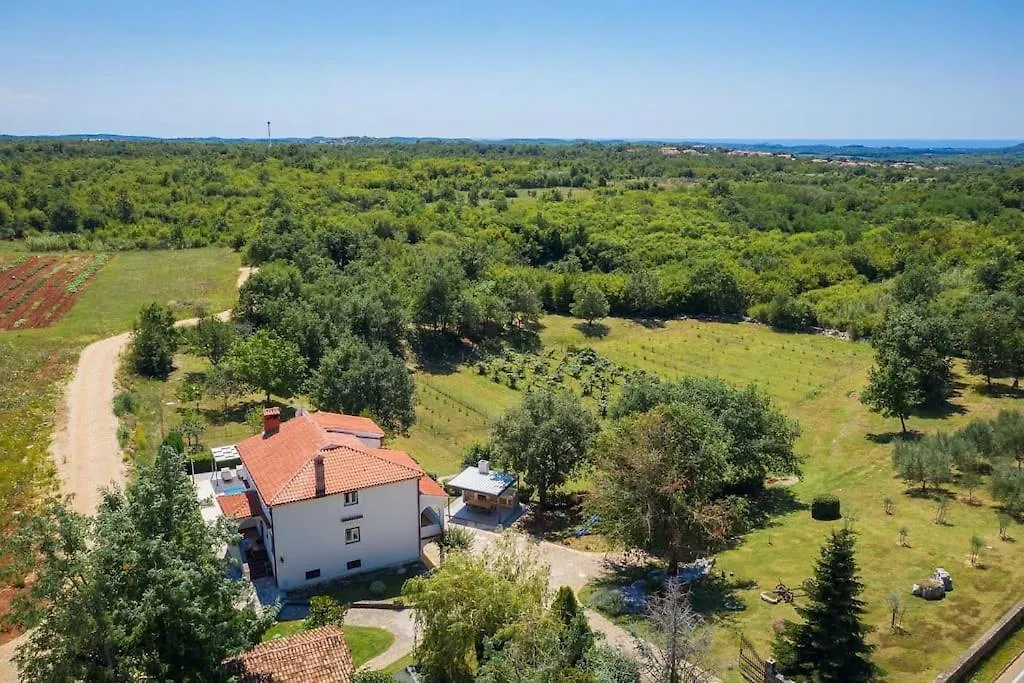 Villa Eufemia بوريتش